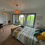 Port Hyeres Duplex Plein Sud 200 M2 Et 100 M2 De Terrasse