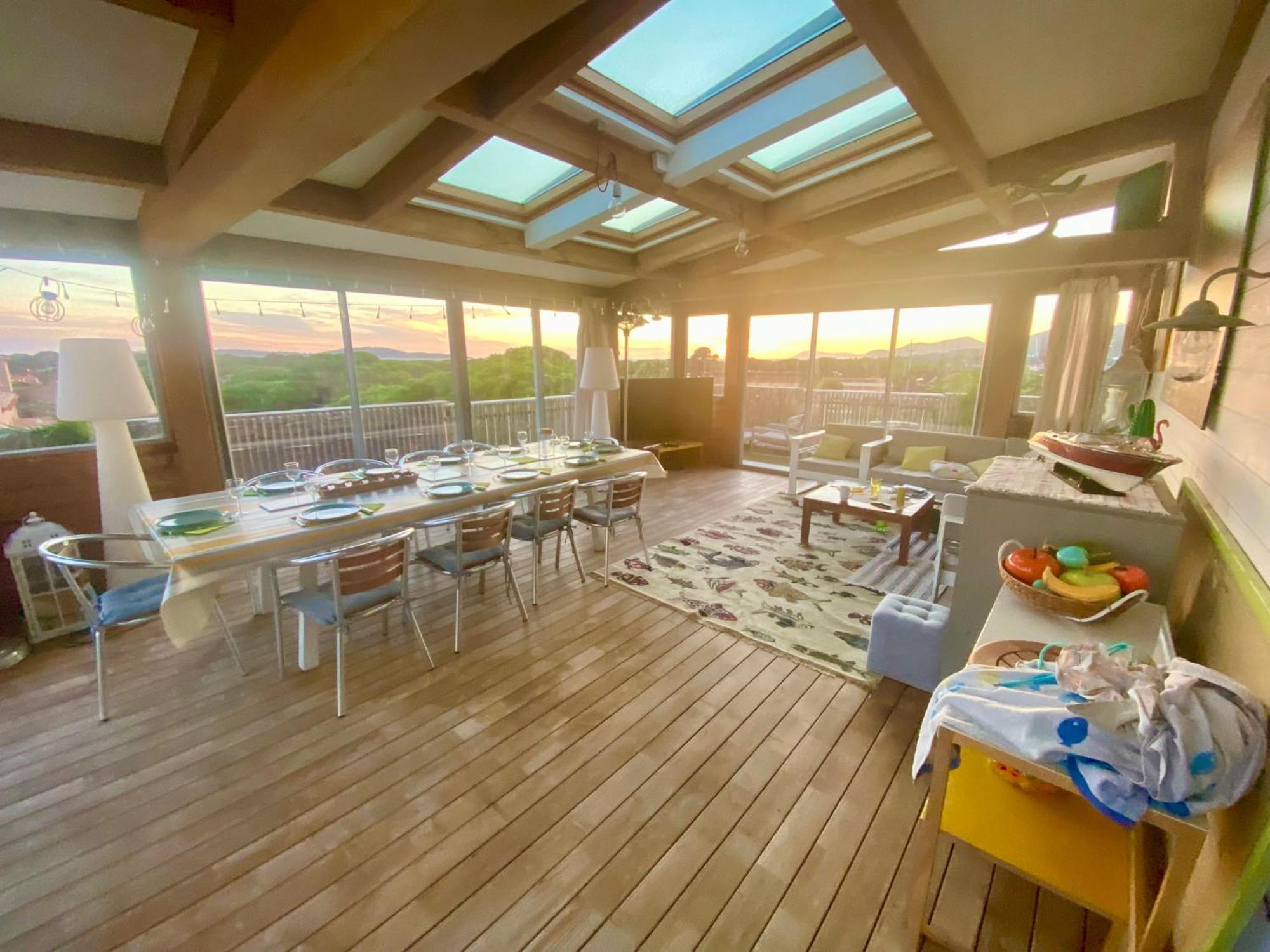 Port Duplex Plein Sud 200 M2 Et 100 M2 De Terrasse Apartment Hyères